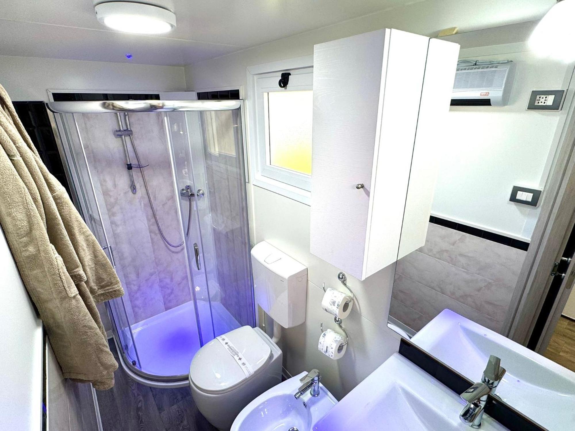 Luxury Caravan At Union Lido Cavallino-Treporti Ngoại thất bức ảnh